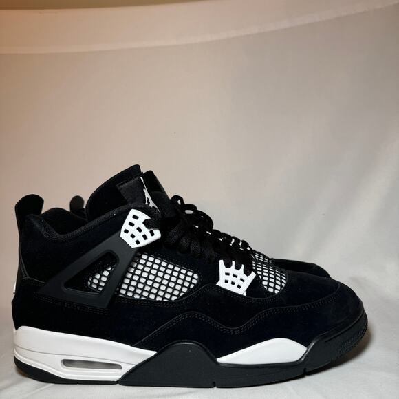 Size 13 - Nike Air Jordan 4 Retro White Thunder Men's Shoes